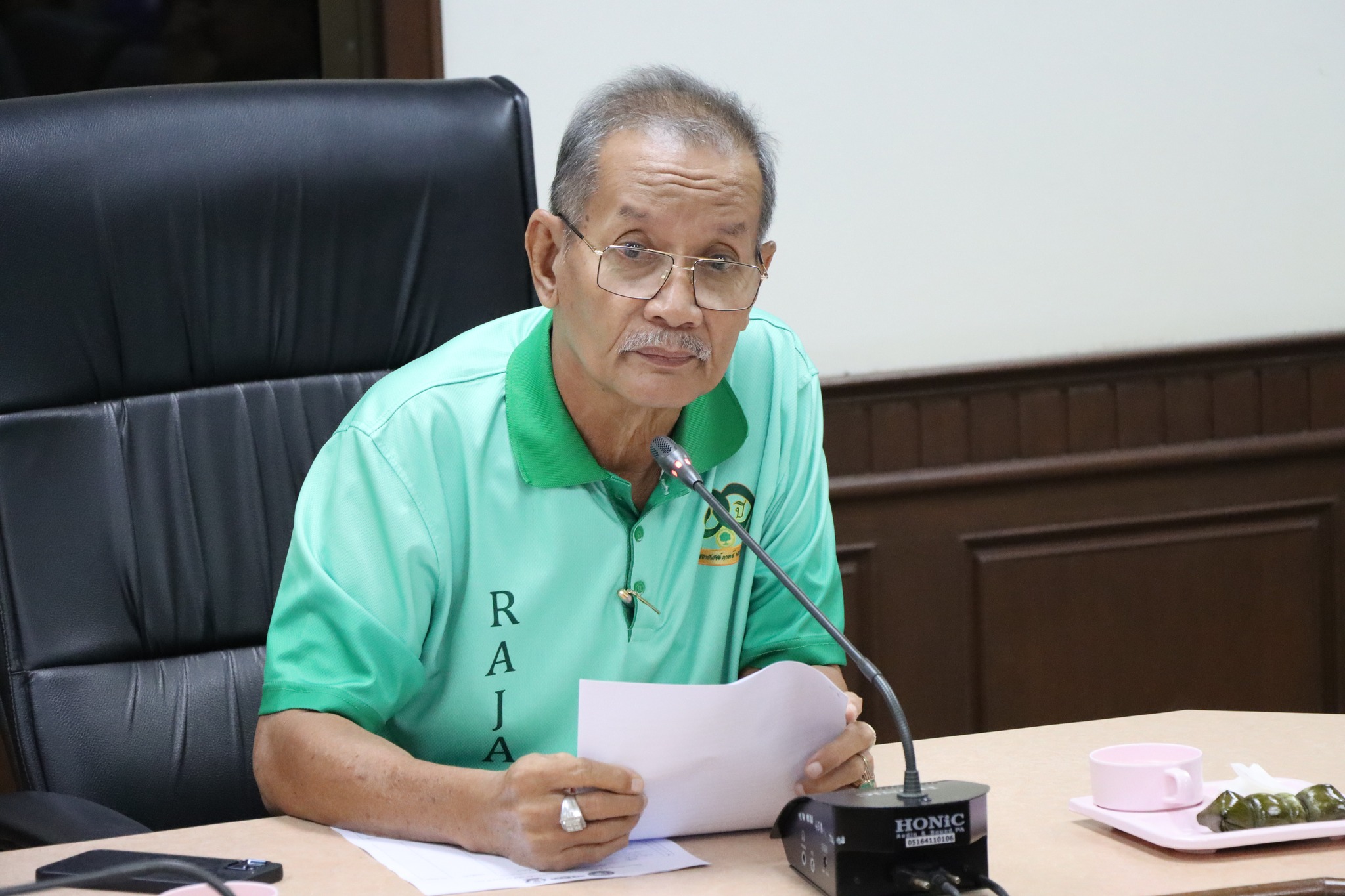 ร่วมประชุมปรึกษาหารือและแจ้งระเบียบการแข่งขันให้กับผู้จัดการทีม ในการจัดโครงการแข่งขันฟุตบอลประชาชน เทศบาลคัพ ครั้งที่ 22 ประจำปี 2567 ในระหว่างเดือนกรกฎาคม-สิงหาคม 2567 ณ สนามกีฬาเฉลิมพระเกียรติ 80 พรรษา เทศบาลเมืองตากใบ