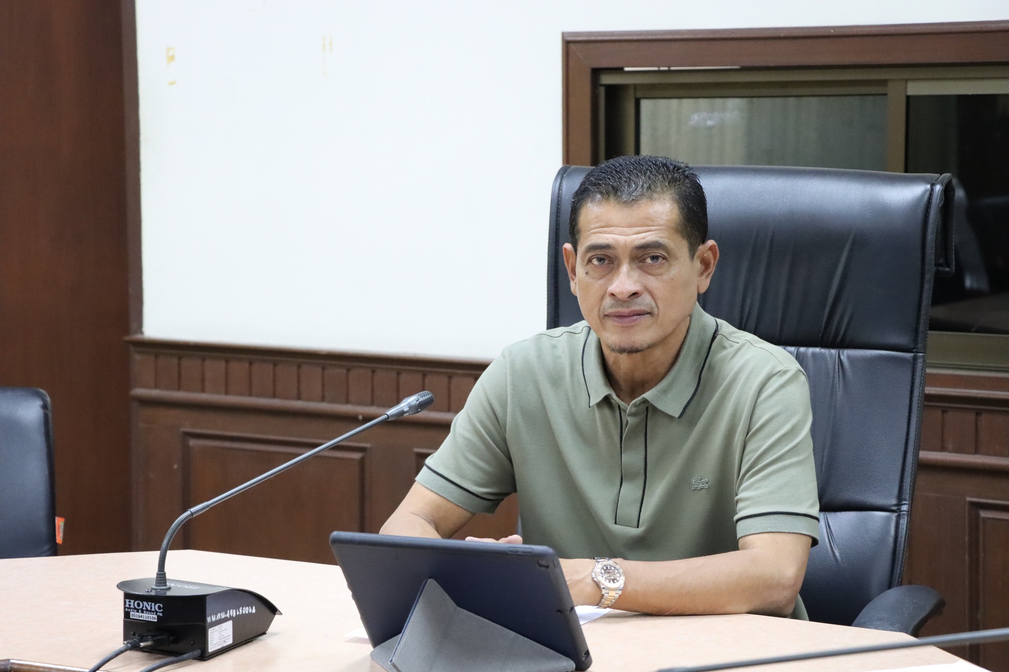สัมภาษณ์ข้อมูลสำหรับการวิจัยของ ผู้ช่วยศาสตราจารย์ ดร.ฆายนีย์ ช. บุญพันธ์ หัวหน้าโครงการวิจัย คณะวิยาการจัดการ มหาวิทยาลัยสงขลานครินทร์(วิทยาเขตหาดใหญ่)