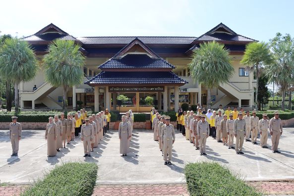ร่วมกิจกรรมเข้าแถวเคารพธงชาติและร้องเพลงชาติไทย เนื่องในวันพระราชทานธงชาติไทย ประจำปี 2567