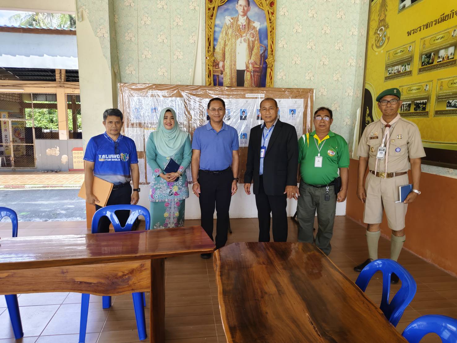 ต้อนรับ ร.ต.อ.สุชาติ บัวกิ่ง ผู้ตรวจการเลือกตั้งประจำจังหวัดนราธิวาส ลงพื้นที่สังเกตการณ์สถานที่หน่วยเลือกตั้งสมาชิกสภาเทศบาลและนายกเทศมนตรีเมืองตากใบ