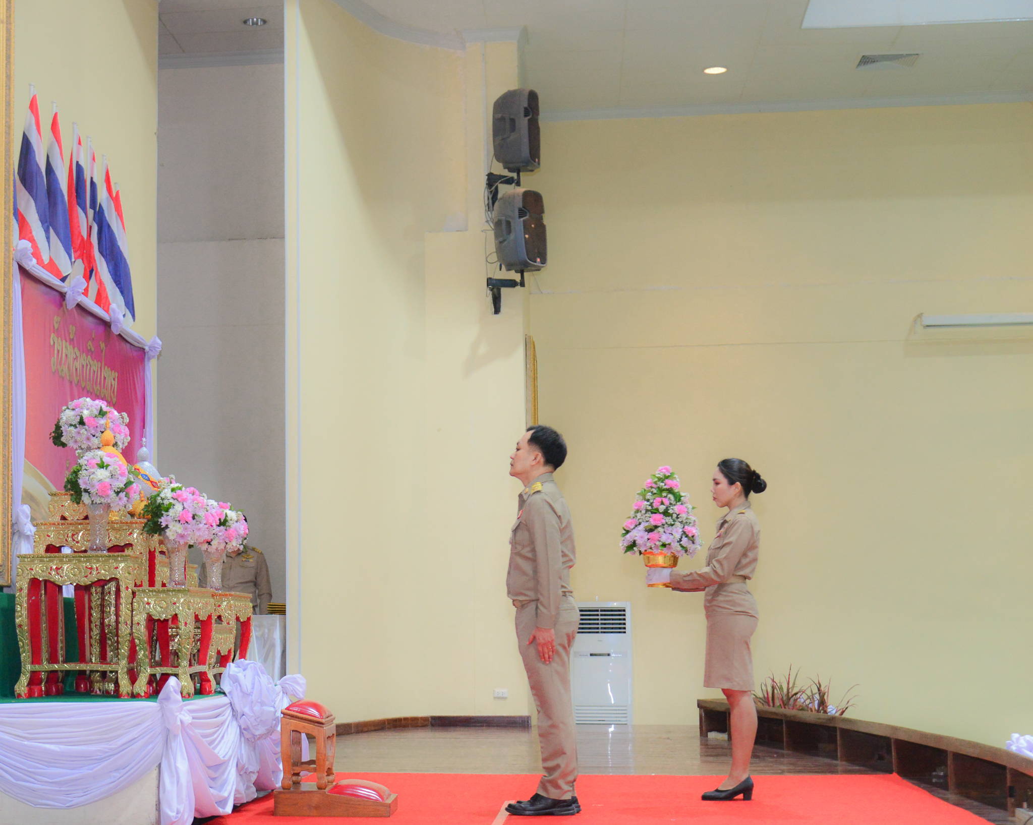 ร่วมพิธีถวายราชสักการะและกล่าวถวายราชสดุดีเนื่องในวันท้องถิ่นไทย ประจำปี 2569