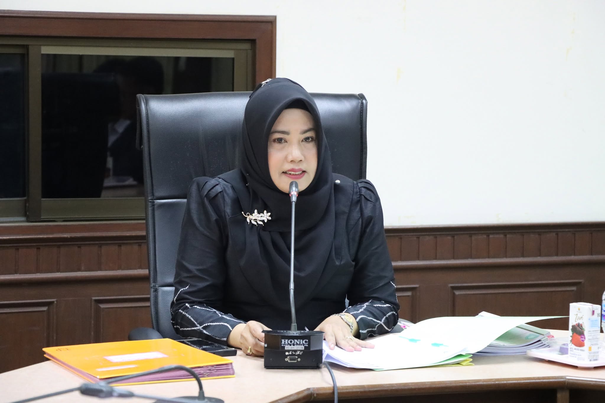 ประชุมคณะกรรมการกลั่นกรองการประเมินผลการปฏิบัติงานพนักงานครูและบุคลากรทางการศึกษาเทศบาล ครั้งที่ 1 ประจำปีงบประมาณ พ.ศ.2569