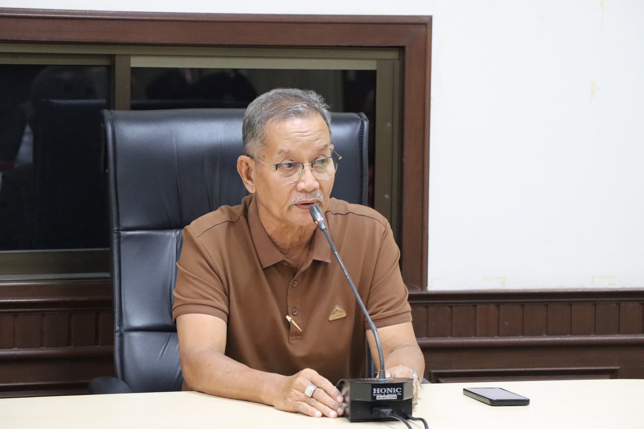 ประชุมหัวหน้าส่วนราชการเทศบาลเมืองตากใบ เพื่อปรึกษาหารือและมอบนโยบายการปฏิบัติงาน