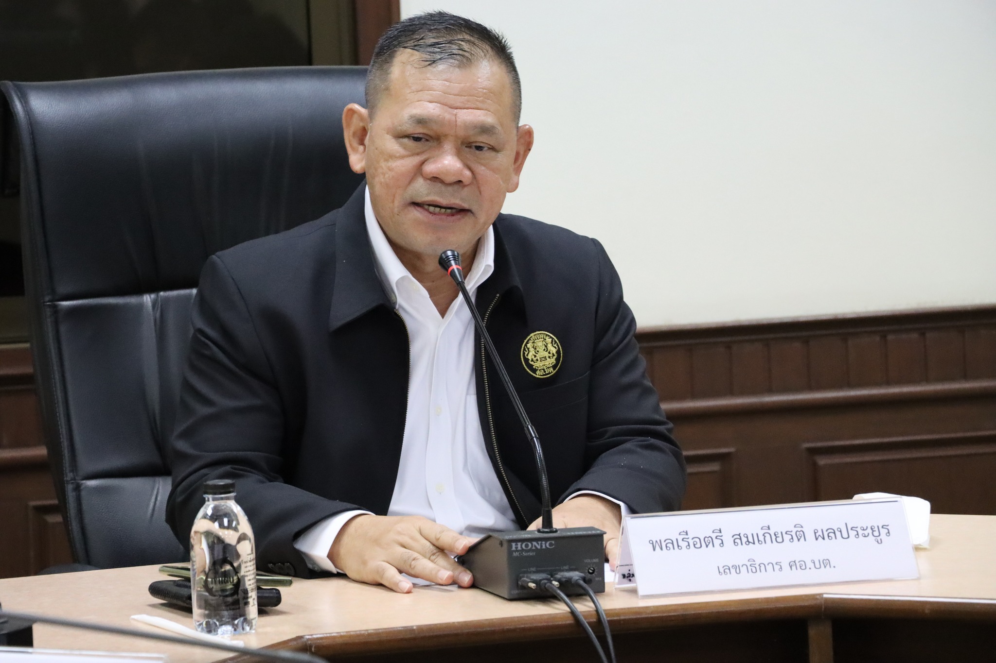 ประชุมหารือแนวทางการกำหนดขั้นตอนพิธีการเข้า-ออก ประเทศไทยของชาวต่างประเทศ  