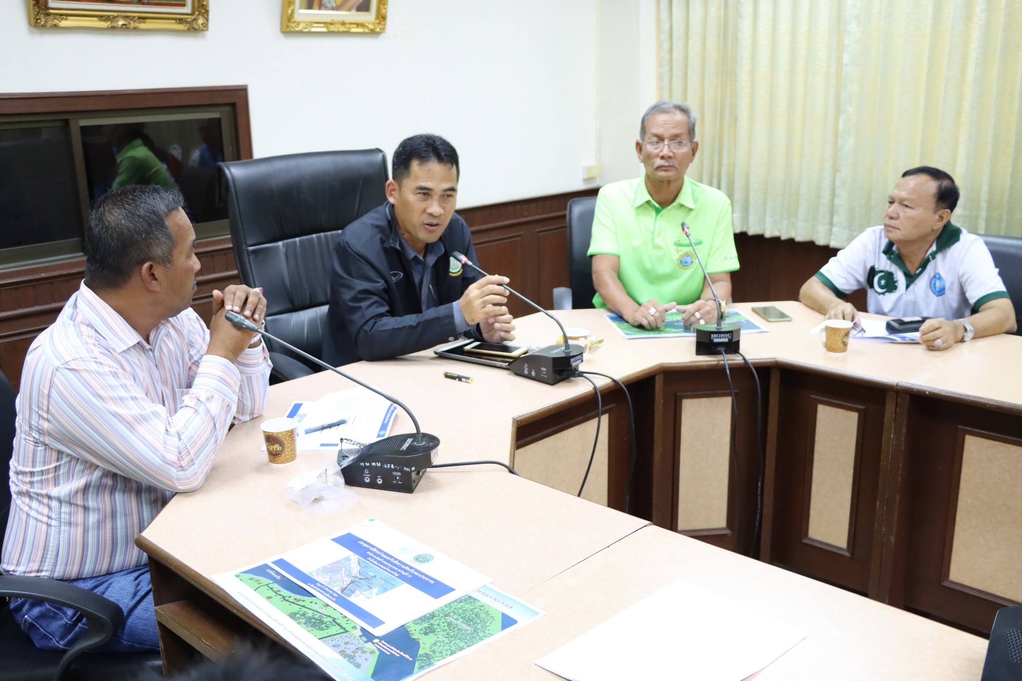 ประชุมการมีส่วนร่วมและรับฟังความคิดเห็นของประชาชนที่จะดำเนินการโครงการปรับปรุงปากแม่น้ำโก-ลก จังหวัดนราธิวาส